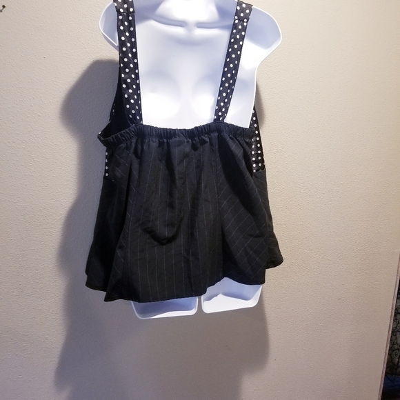 Torrid black/white bustier w/hook front closure - Picture 3 of 6